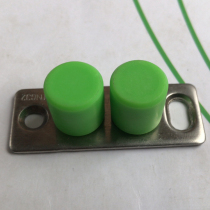 The Opike opk crane slips down the guide wheel to prevent the door from swinging