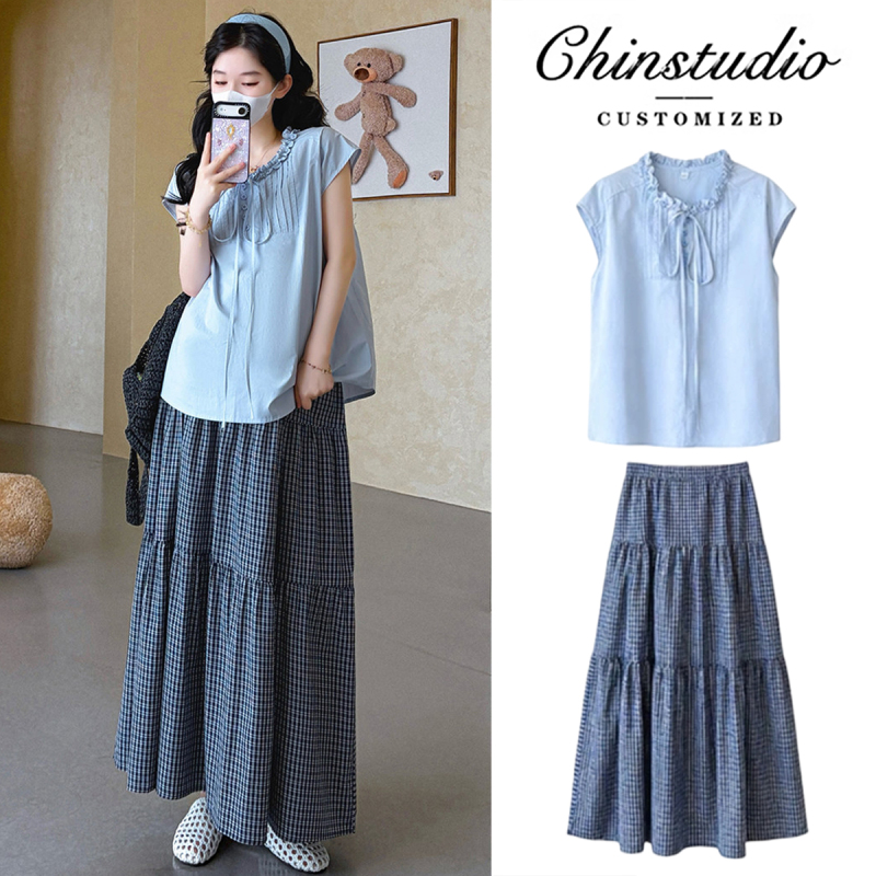 Maternity Wear Summer Suit 2026 New Age-Reducing Shirt Top Plaid Skirt Two-Piece Set High-End Outfit