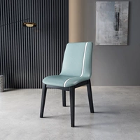 Цельный стул из технической ткани чёрно-синего цвета