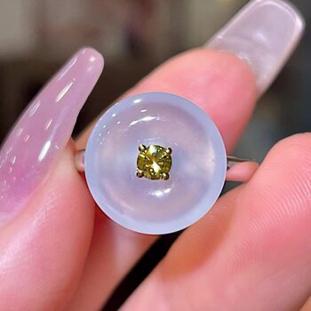 18k gold diamond inlaid versatile jade peace buckle ring with a diameter of 13mm and stunning water quality
