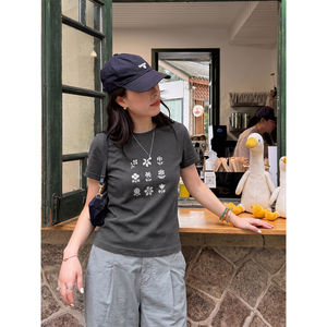 Beibei【Hua Jiu】Gray Combed Cotton Regular Shoulder Short Sleeve T-Shirt for Women 2026 New Summer Round Neck Printed Top