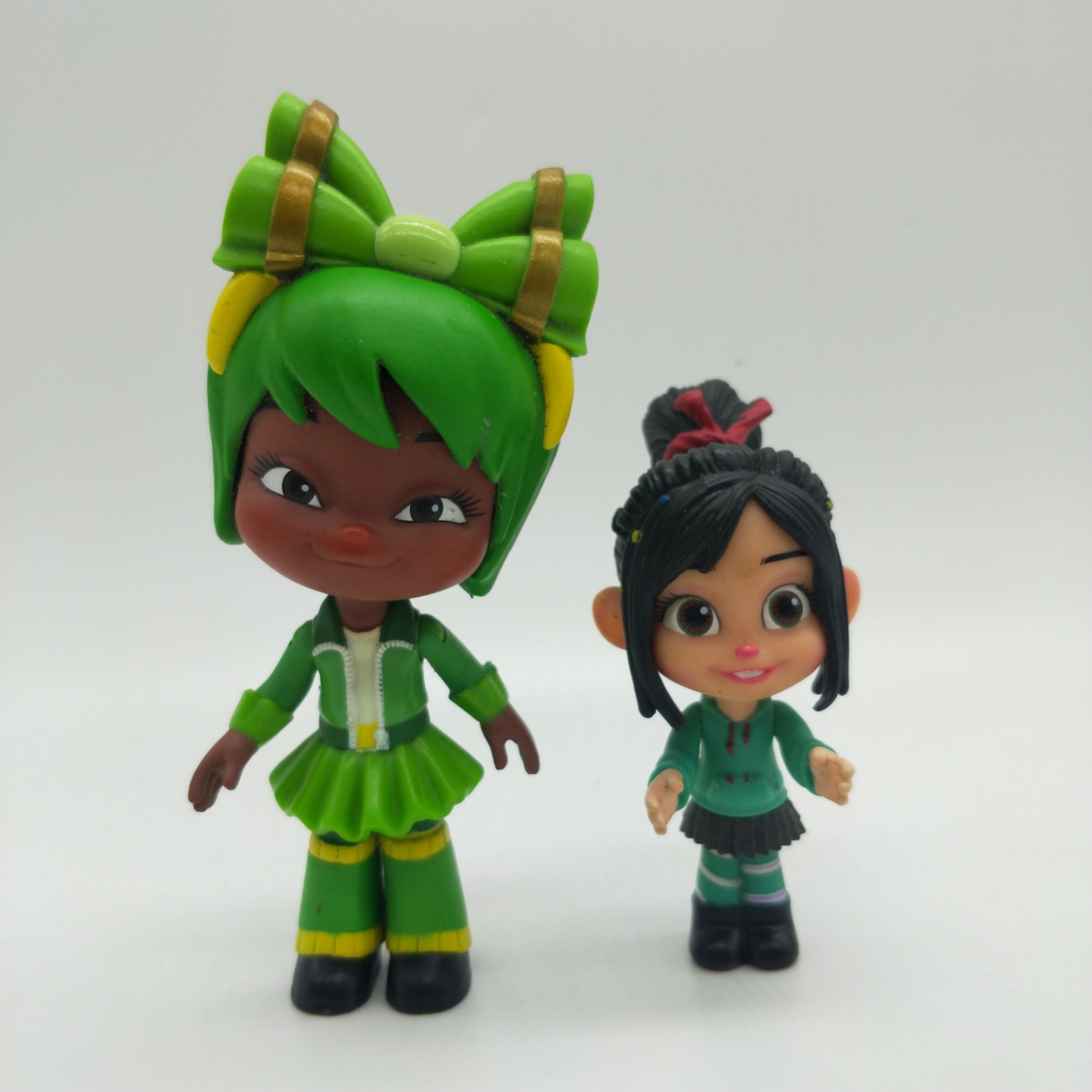 Genuine Casual Goods Cute Cartoon Vandalism King Little Girl Toy man Puppet Star Wars Yoda master doll swing piece