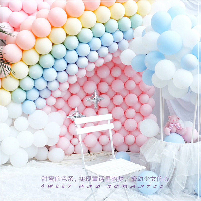 Net red balloon Macaron decoration Wedding creative decoration Wedding ceremony Wedding room custom scene Ruby red balloon