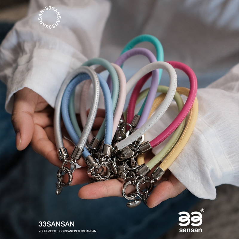33Sansan Original "Little Companion" Basic Solid Color Versatile Phone Lanyard Wrist Strap Lightweight and Portable 33Sansan Original "Little Companion" Basic Solid Color Versatile Phone Lanyard Wrist Strap Lightweight and Portable