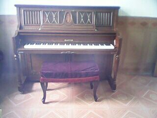 Đàn piano MASTER UP123 đàn piano mini
