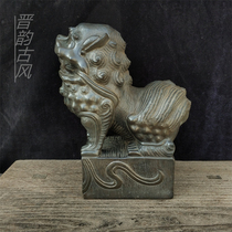 Natural stone carved lion ornaments paperweights tea pets handcrafted home accessories retro nostalgic and practical collections