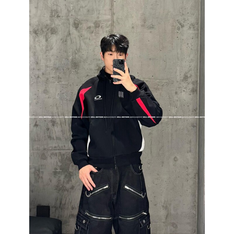 "Co-Branded Basketball Series" Vana Ilusion Color-Blocked Zipper Hoodie for Men and Women, Couple Style, Trendy "Co-Branded Basketball Series" Vana Ilusion Color-Blocked Zipper Hoodie for Men and Women, Couple Style, Trendy