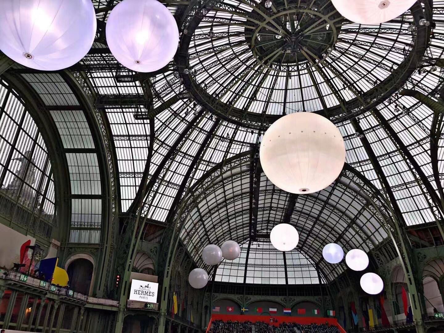 (small Yiyi extravagant purchase) 8 years of professional luxury ~ a luxurious consultant with a sweet stick around you