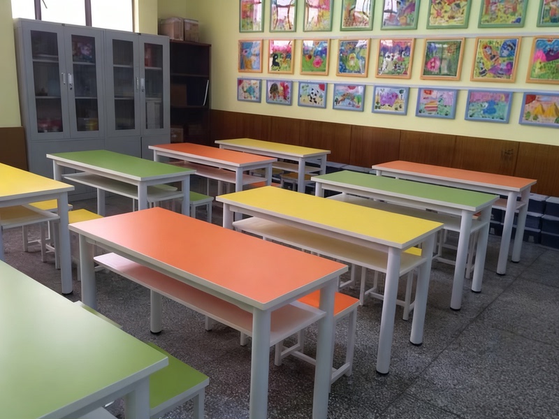 Extracurricular Tutoring Desks and Chairs for Primary and Secondary School Students, Activity Room for Young Pioneers, Training Class Single and Double Desk and Chair Sets Extracurricular Tutoring Desks and Chairs for Primary and Secondary School Students, Activity Room for Young Pioneers, Training Class Single and Double Desk and Chair Sets