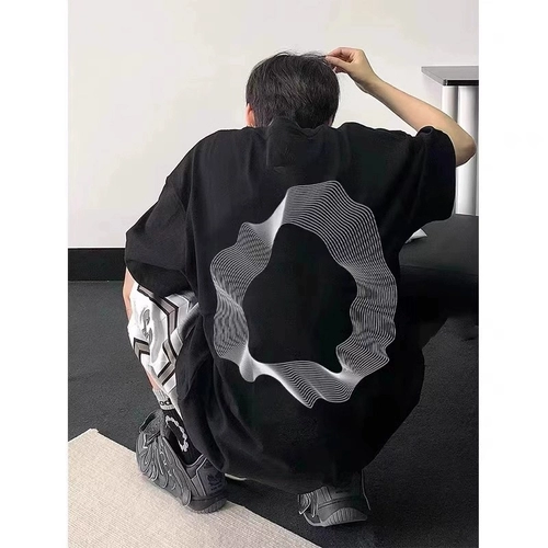 Бордовая дизайнерская футболка, европейский стиль, стиль «Хай стрит», в американском стиле, короткий рукав, тренд сезона