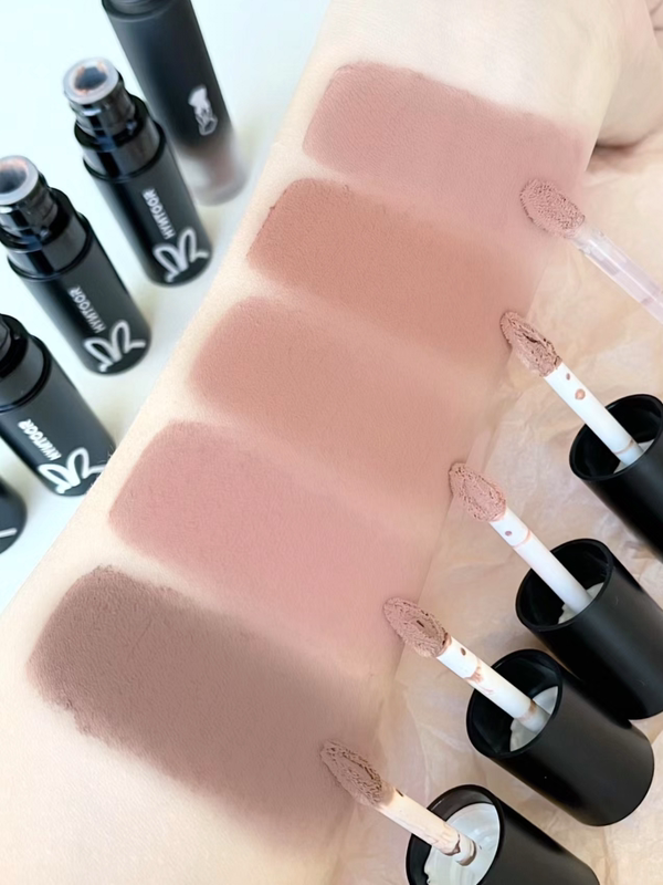 Hyntoor Black Rabbit Lip Mud Kani Ni Nude Color Series 02 Light European and American Earthy Color 08 Low Saturation Natural Look Brown