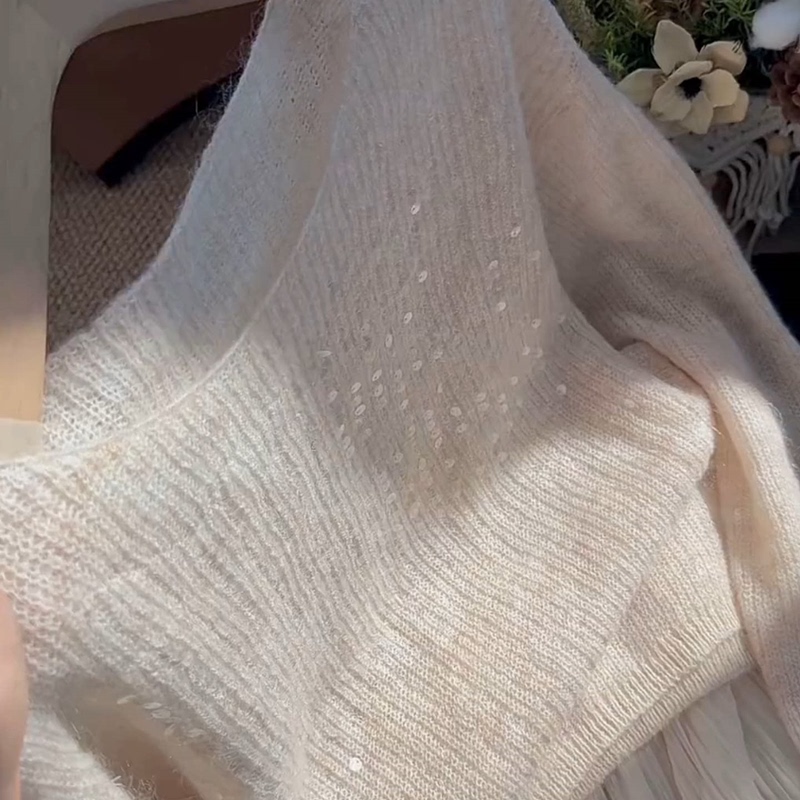 Autumn and Winter Korean Style Gentle Sequin Long-Sleeved Knitwear for Women, Autumn and Winter Soft and Versatile, Age-Reducing, Soft and Fluffy Sweater Autumn and Winter Korean Style Gentle Sequin Long-Sleeved Knitwear for Women, Autumn and Winter Soft and Versatile, Age-Reducing, Soft and Fluffy Sweater