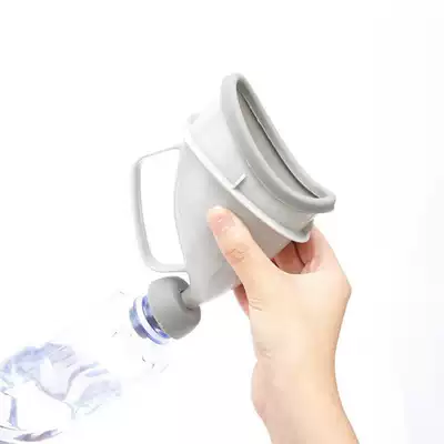 Portable urinals and urine bags for men and women travel toilet car convenient mobile mini urinal