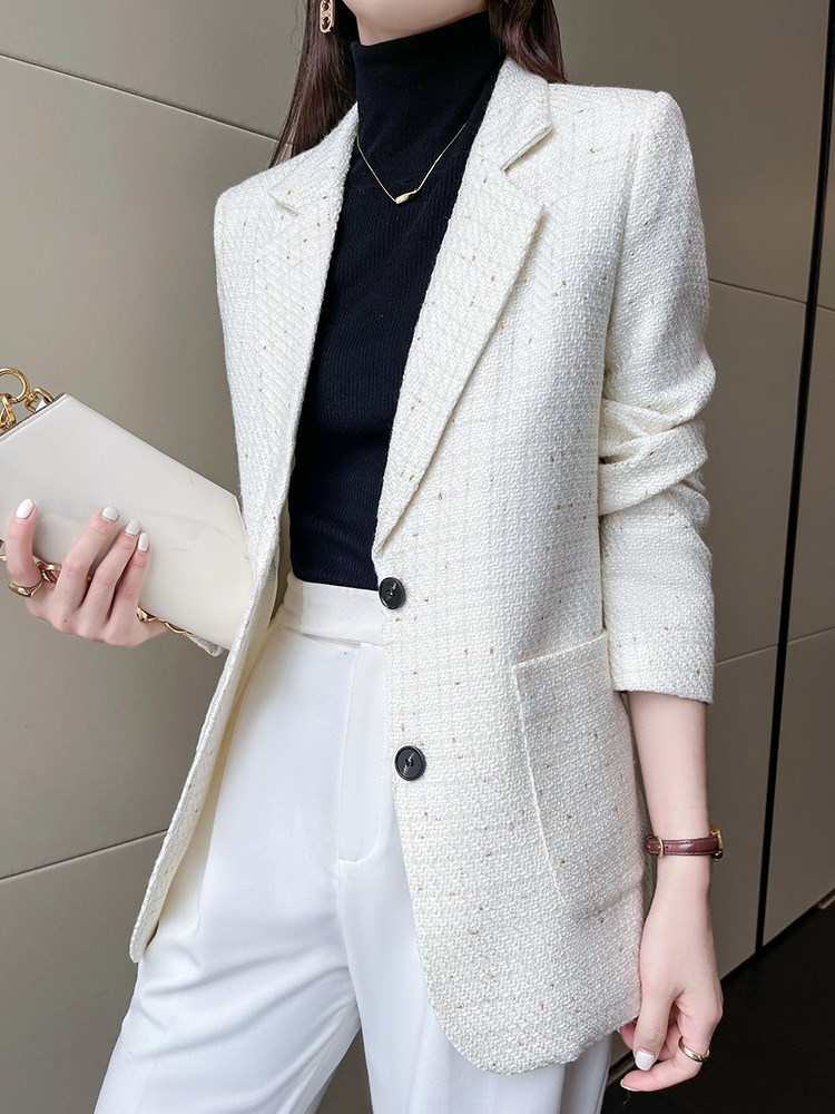 Small fragrant wind apricot pink plaid suit jacket female spring autumn new temperament leisure name Yuanyuan 100 hitch a little west suit blouse