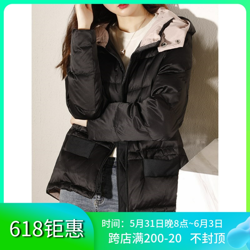 Black short version down clothes woman 2021 Winter new exploits fashion foreign pie 95 white goose down with hat bread