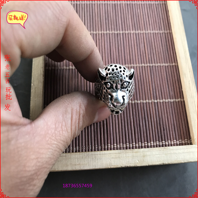 Retro ring cute bronze ring punk exaggerated bully leopard head ring ornament not to drop color non-mainstream nightclub