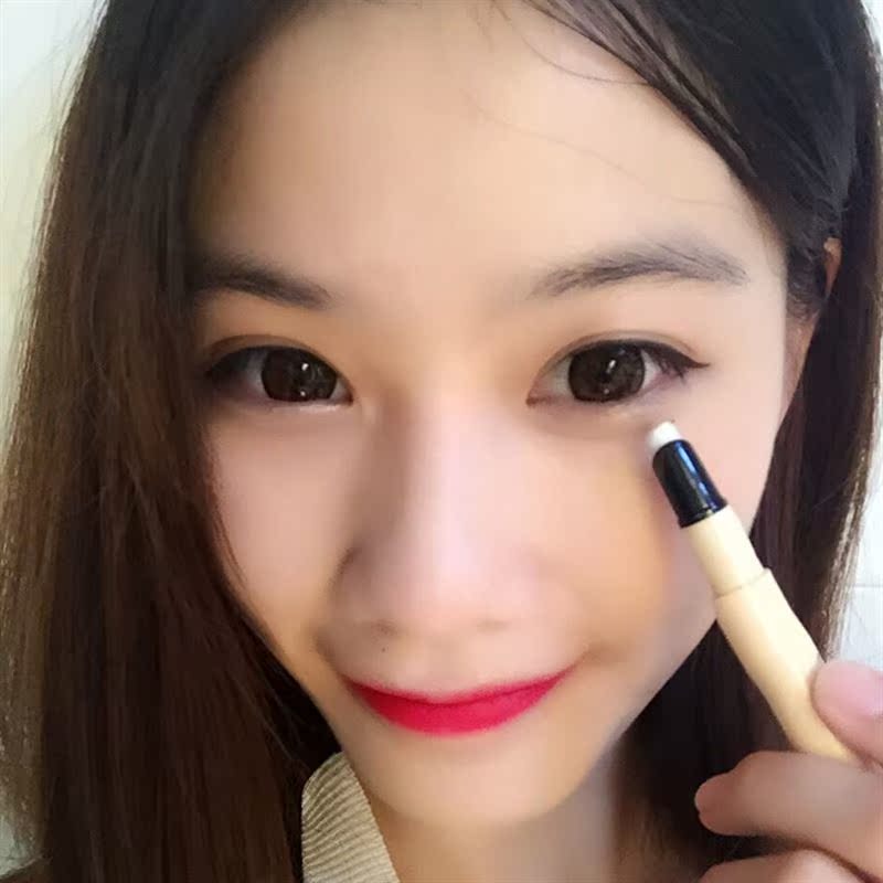 稚优泉遮瑕笔 痘印雀斑熊猫眼遮瑕棒 眼唇部打底遮暇膏修容遮瑕液