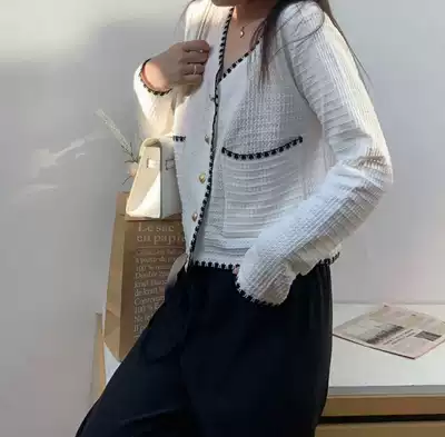 Korean autumn women's jacket cardigan top Sweater long-sleeved loose knit wild regular outer matching skirt