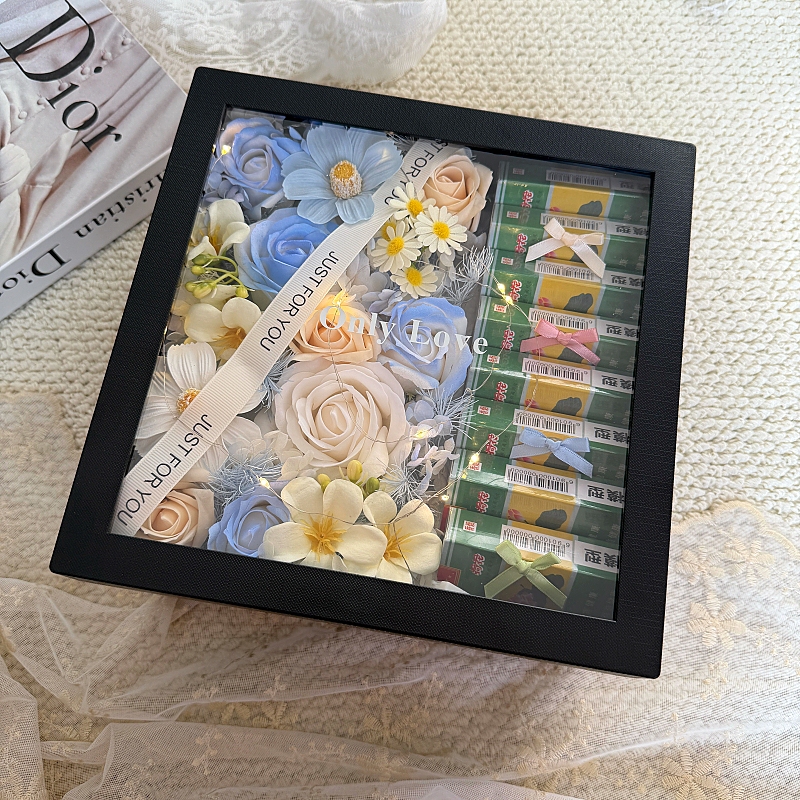 Transparent Square Flower Box, Flower Packaging Box, Birthday Gift for Boyfriend, Christmas Surprise, Valentine's Day, Chinese Valentine's Day, Romantic Transparent Square Flower Box, Flower Packaging Box, Birthday Gift for Boyfriend, Christmas Surprise, Valentine's Day, Chinese Valentine's Day, Romantic