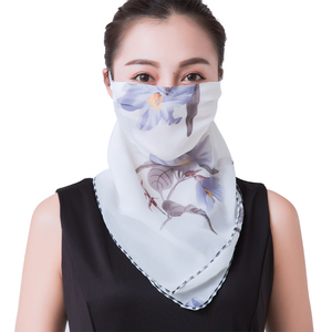 一巾多用防晒透气口罩丝巾