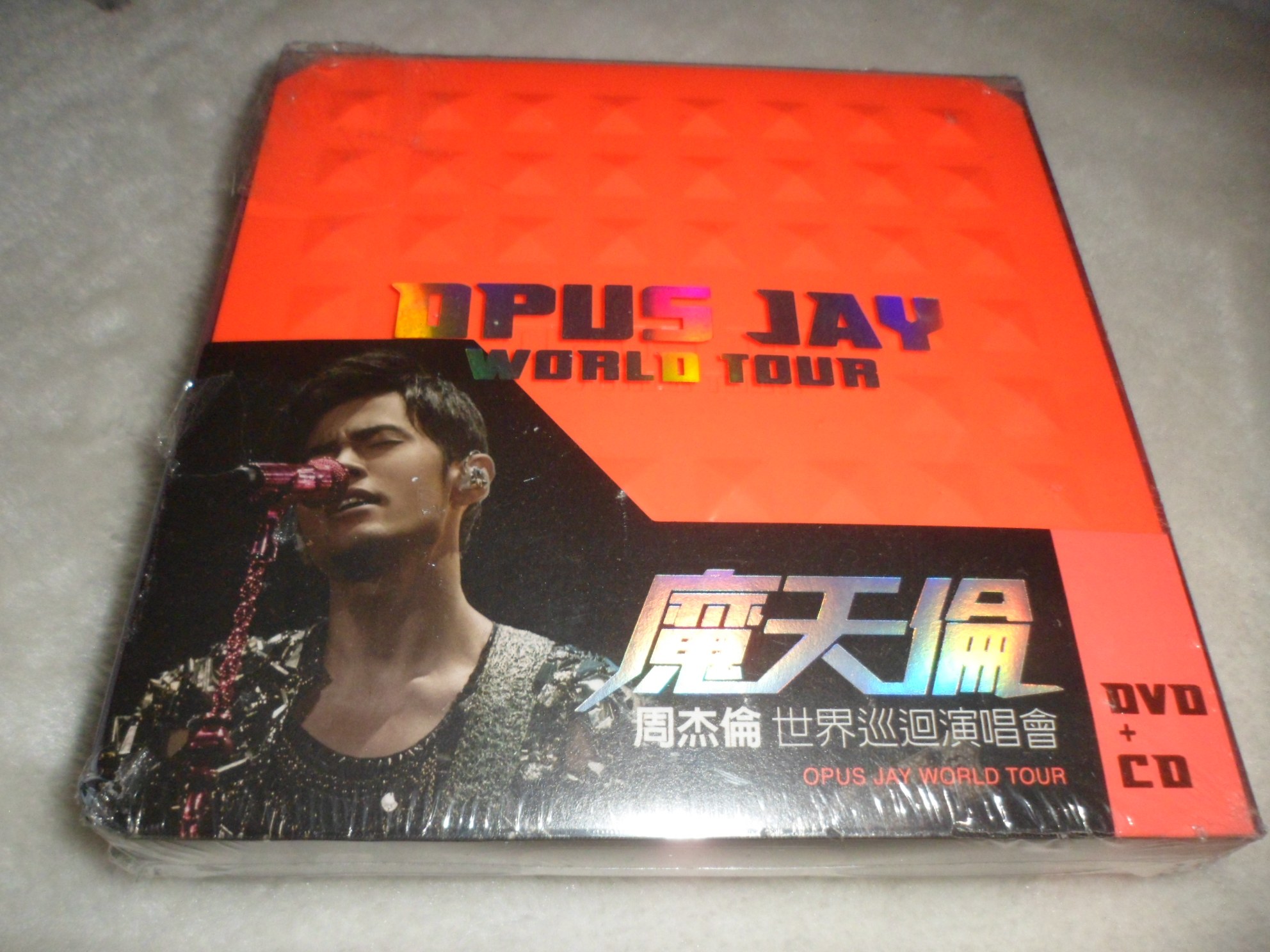 周杰伦摩天轮魔天伦世界巡回演唱会 2CD+DVD首版音乐光碟-Taobao-Tmall