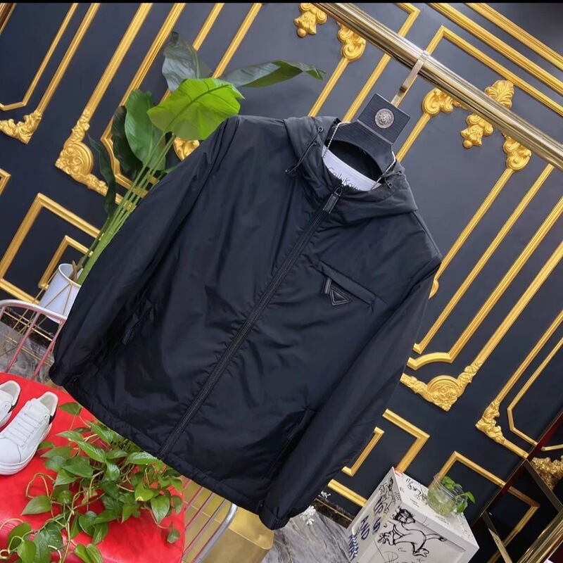 26 Spring New Trendy Brand Cool Casual Fashion Versatile Men's Slim Fit Solid Color Triangle Hard Shell Jacket