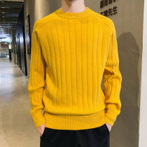 Autumn and winter mens sweater Korean yellow thread fashion knitwear round neck mens thick solid color base shirt men