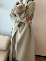 DAJOS is convinced by this mink color-blocked woolen double-faced woolen coat