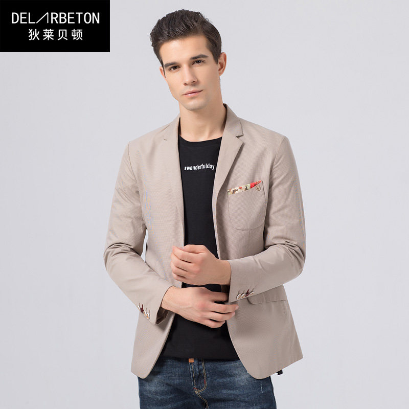 万达实体店品牌 Delarbeton 狄莱贝顿 18年秋季款 男士休闲西装 天猫优惠券折后￥39包邮史低（￥349-310） 多色可选