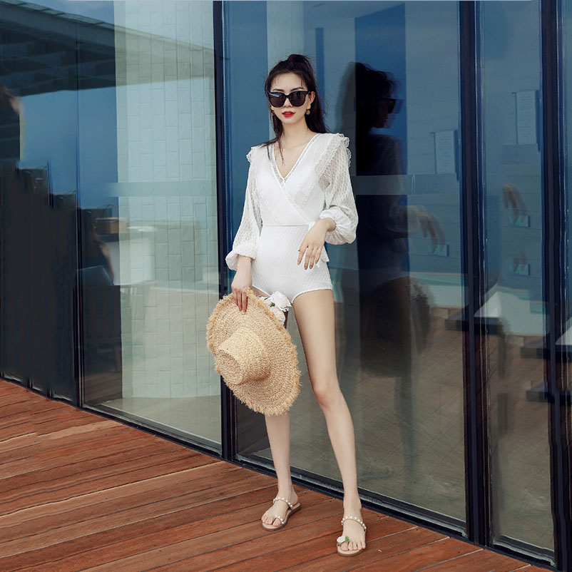 Swimsuit women's summer 2022 new exploits cover slim conservative sexual sensation South Korean ins and wind spa swimsuit