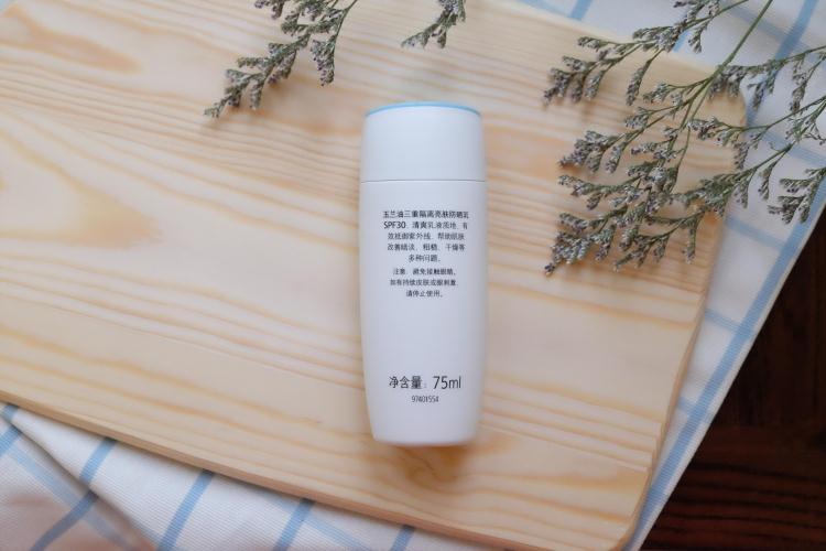 Olay Olay Triple Separation Kem chống nắng dành cho nam và nữ Sửa chữa đào tạo quân sự Kem chống nắng SPF30 PA ++ Kem chống nắng kem chống nắng anessa