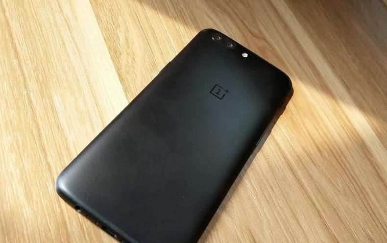 它有满血835,为何在国内却总是不火?