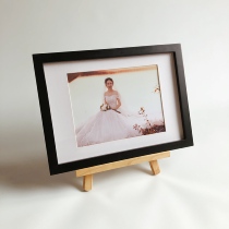 Solid wood wedding photo frame painting Table setting bracket Painting exhibition Work display Art photo Decorative painting Memorial Hall