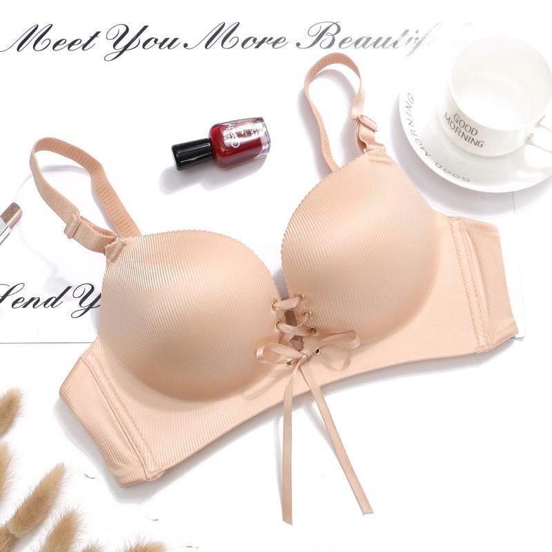 (One-piece set) ngực nhỏ phẳng ngực siêu dày áo ngực một tách dây đeo kéo B không có vòng thép dầy 6cm tụ tập đồ lót.