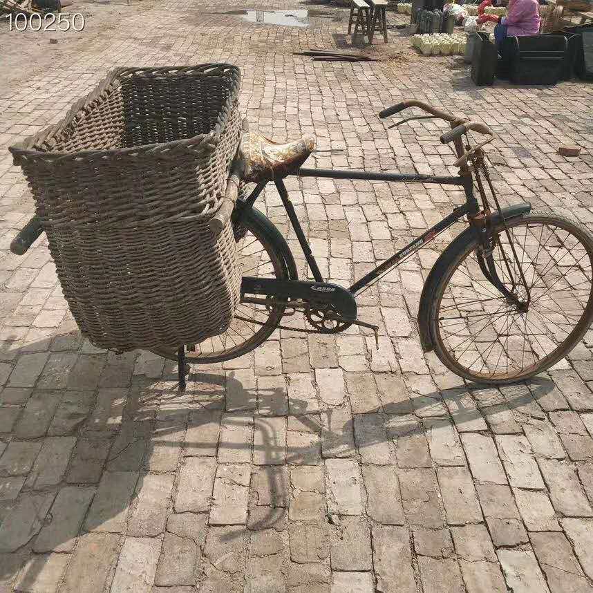 Old objects collection old style with basket 28 large bar bike rural old stuff farmhouse Film and TV props swing piece