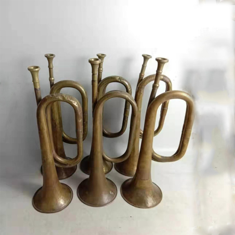 Old objects Red culture nostalgic collection old army trumpet vintage trumpet retro decorative film and television prop ornaments
