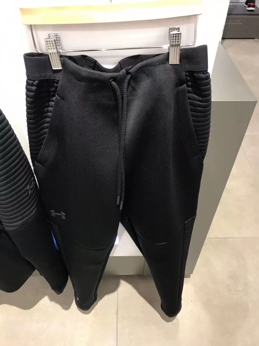 Спортивный комплект Under Armour для прогулок, толстовка, брюки, куртка