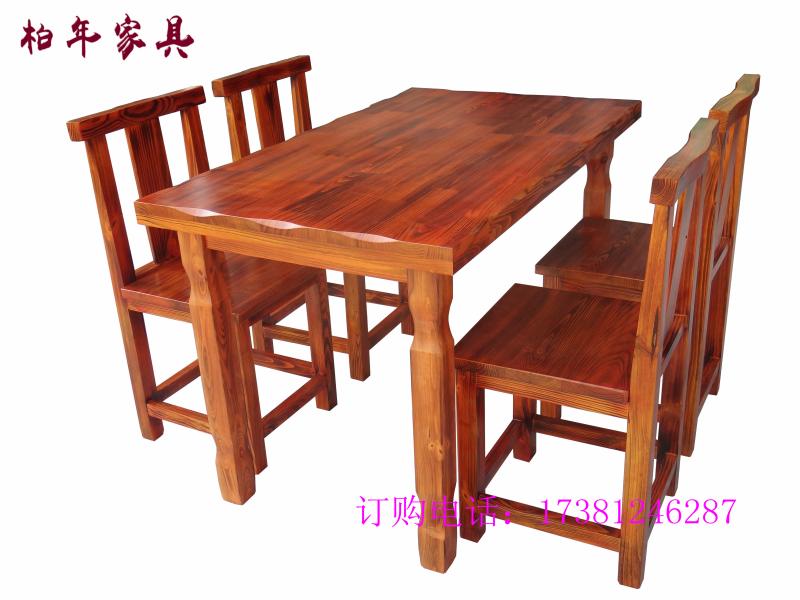 Mới carbonized chống ăn mòn củi trang trại ngoài trời sân giải trí đồ nội thất cổ khách sạn bàn ăn và bộ ghế ghế ban công