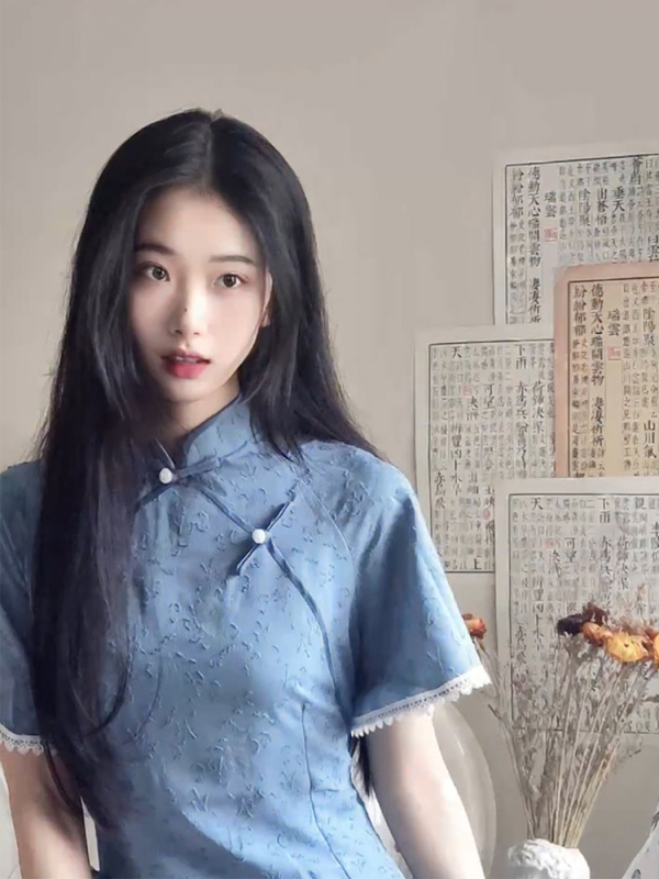 Cheongsam Dress, Improved Vintage Style with a Republic of China Era Vibe, High-End Long Style for Summer, Youthful and Elegant, Suitable for Everyday Wear