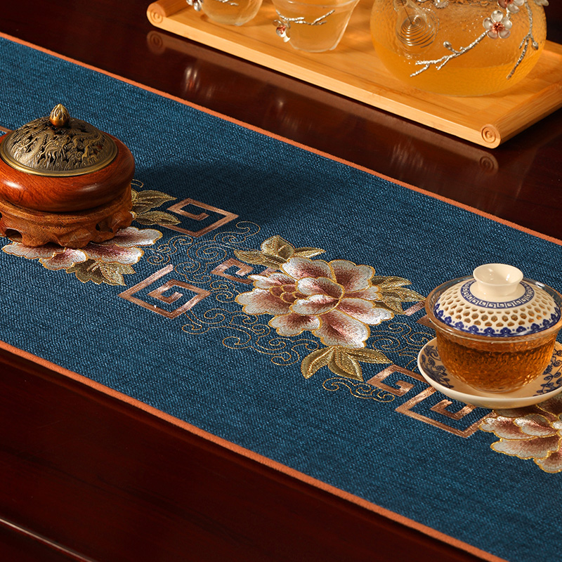 Table flag light extravagant high-end waterproof tea mat Chinese style Zen New Chinese tea table cloth tea table cloth art strip tea table cushion cloth