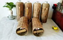 Old thermos Old-fashioned thermos rattan bamboo woven thermos Cultural Revolution nostalgic old objects Small ornaments of farm houses