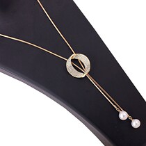 Sweater chain refined commute 2021 New wave womens net red high-end atmosphere European and American high quality sweater chain exploits