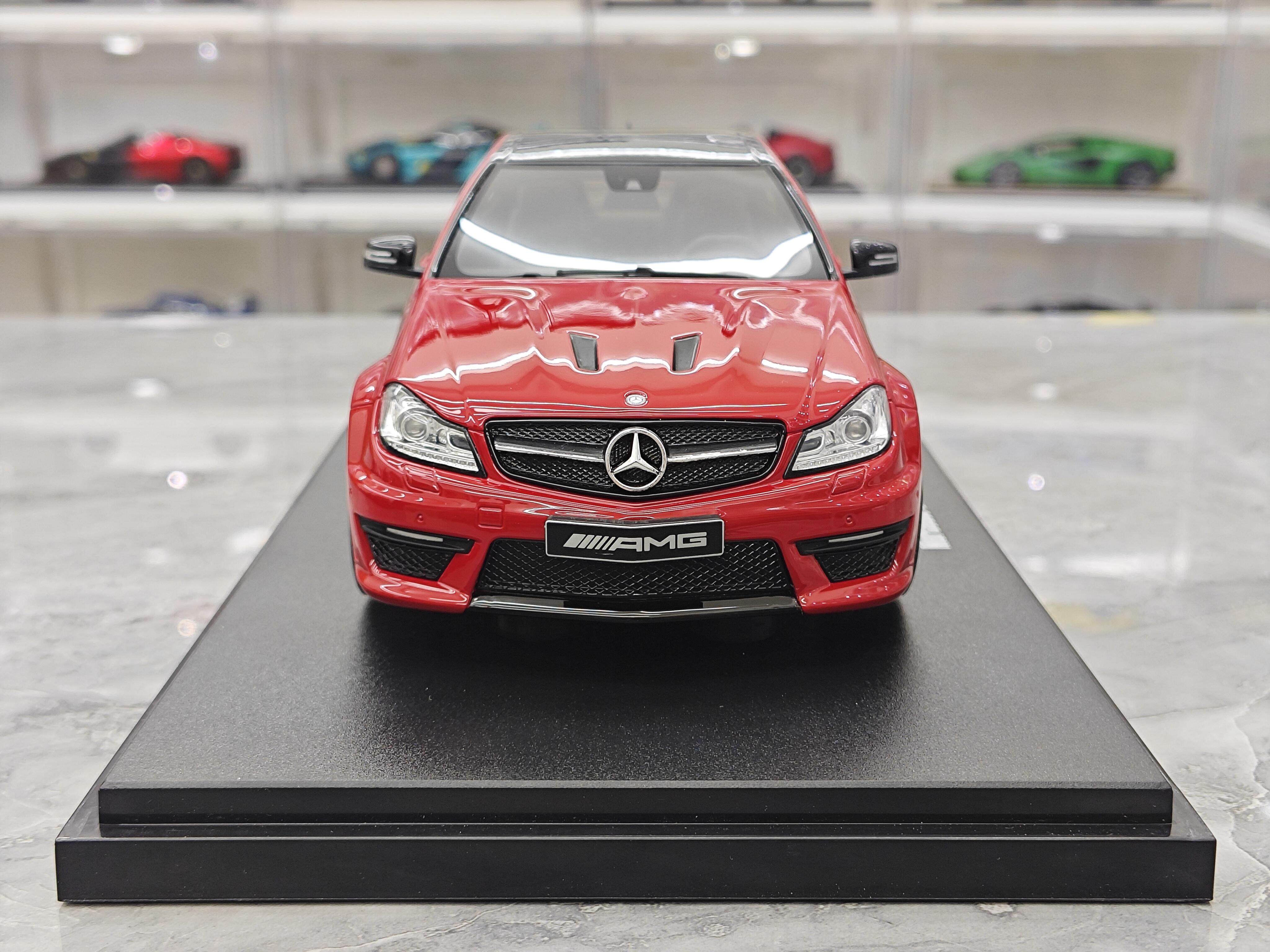 1/18 GT Spirit MERCEDES-BENZ C63 W204 507AMG CAR DIE CAT MODEL