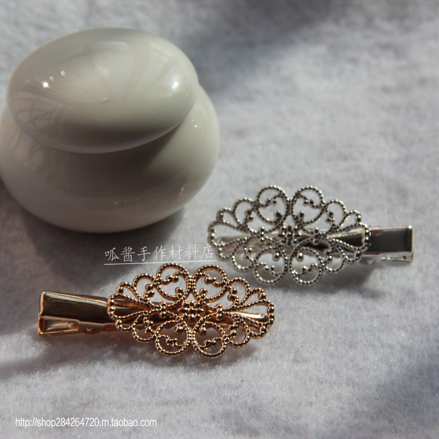 (clear cabin) bronze flower sheet hollowed-out hair clip Paochromatic ancient wind ornament diy accessories handmade hair accessories Duckbill Clips-Taobao