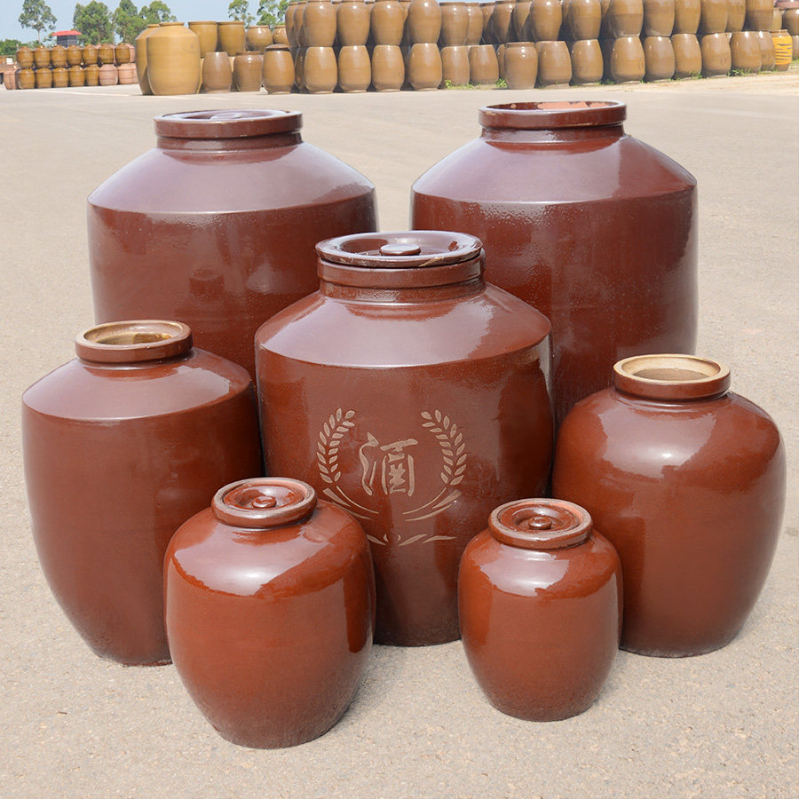 Red glaze wine jar wine jar pottery household wine jar sealed ceramic wine altar retro 100 500 600 Jin cellar