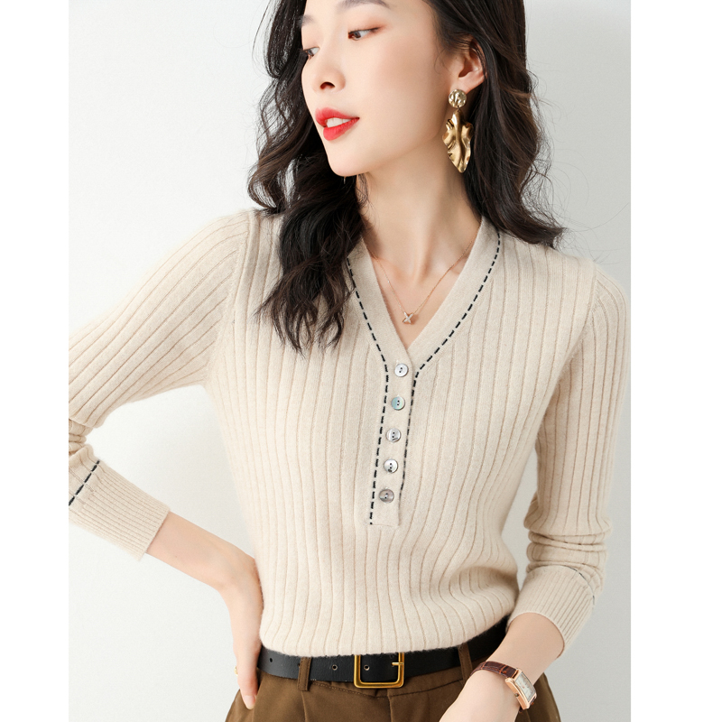 2021 autumn winter new stitch sweatshirt V collar sweater lady sashimi long sleeve lap non-cashmere hit bottom collared blouse