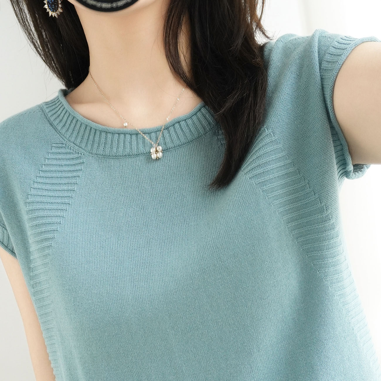 Knitted sweatshirt woman short sleeve round collar blouses half sleeve undershirt sweater cotton linen loose minimalist sleeve head for spring and summer