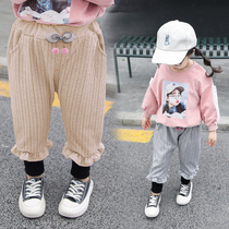 Girls long pants spring and autumn womens baby sweatpants small feet pants foreign style slim childrens new carrot pants Korean version