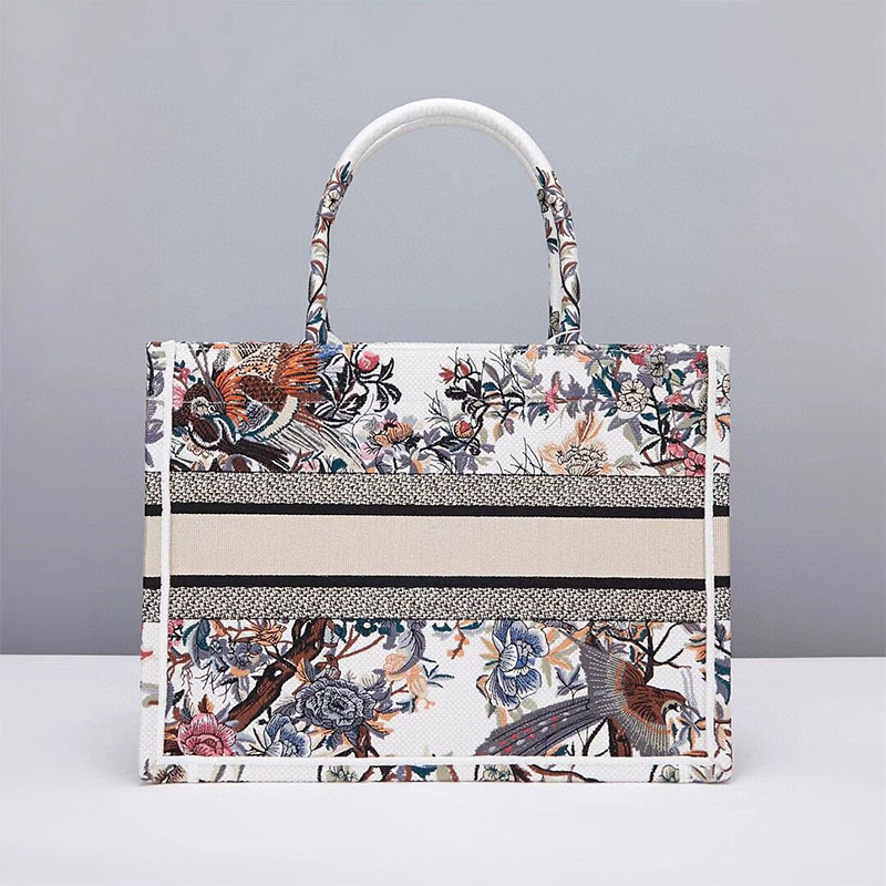 2023 New Printed Embroidered Tote Bag, Shoulder Bag, Open Shopping Bag, Large Capacity Mommy Bag, Trendy Women's Bag 2023 New Printed Embroidered Tote Bag, Shoulder Bag, Open Shopping Bag, Large Capacity Mommy Bag, Trendy Women's Bag