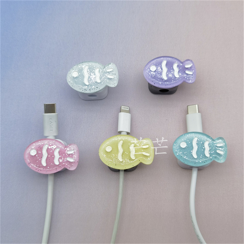 Ice-Clear Small Fish Magnetic Cable Organizer Desktop Data Cable Earphone Cable Storage Holder Clip Charging Cable Clip Ice-Clear Small Fish Magnetic Cable Organizer Desktop Data Cable Earphone Cable Storage Holder Clip Charging Cable Clip